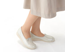 Load image into Gallery viewer, Asahi 輕便健康鞋 | 快步主義, 長者鞋, 老人鞋 | HOHOLIFE好好生活