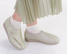 Load image into Gallery viewer, Asahi 輕便健康鞋 | 快步主義, 長者鞋, 老人鞋 | HOHOLIFE好好生活