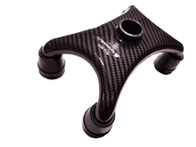 Load image into Gallery viewer, Agegracefully - 多功能碳纖維四腳架, 拐杖人體工學手柄 | 跌倒警報, 樂齡科技 | HOHOLIFE好好生活