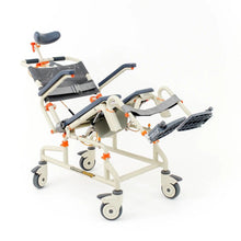 將圖片載入圖庫檢視器 Showerbuddy 可傾斜沐浴便車 | 多功能沐浴洗澡椅, 便椅 | 樂齡科技 | SB3t | HOHOLIFE好好生活